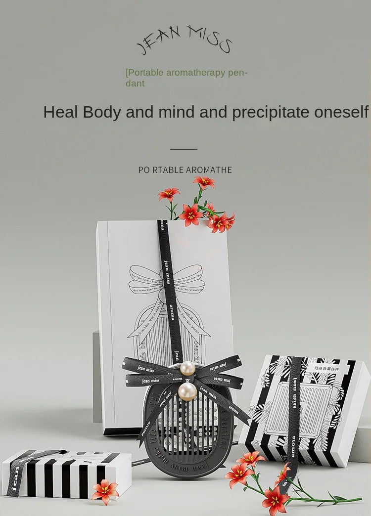 Home Aromatherapy Long Lasting Fragrance Perfume Interior High End Decoration Home Bedroom Wardrobe Fragrance Pendant Perfume